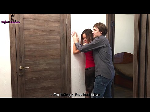 ❤️ Sexy Realtor Sensuly Jerks rẹ obo ati fokii Lakoko ti o n ta iyẹwu Rẹ - Krempai ☑  wa %yo.8kpornvids.ru ❌️